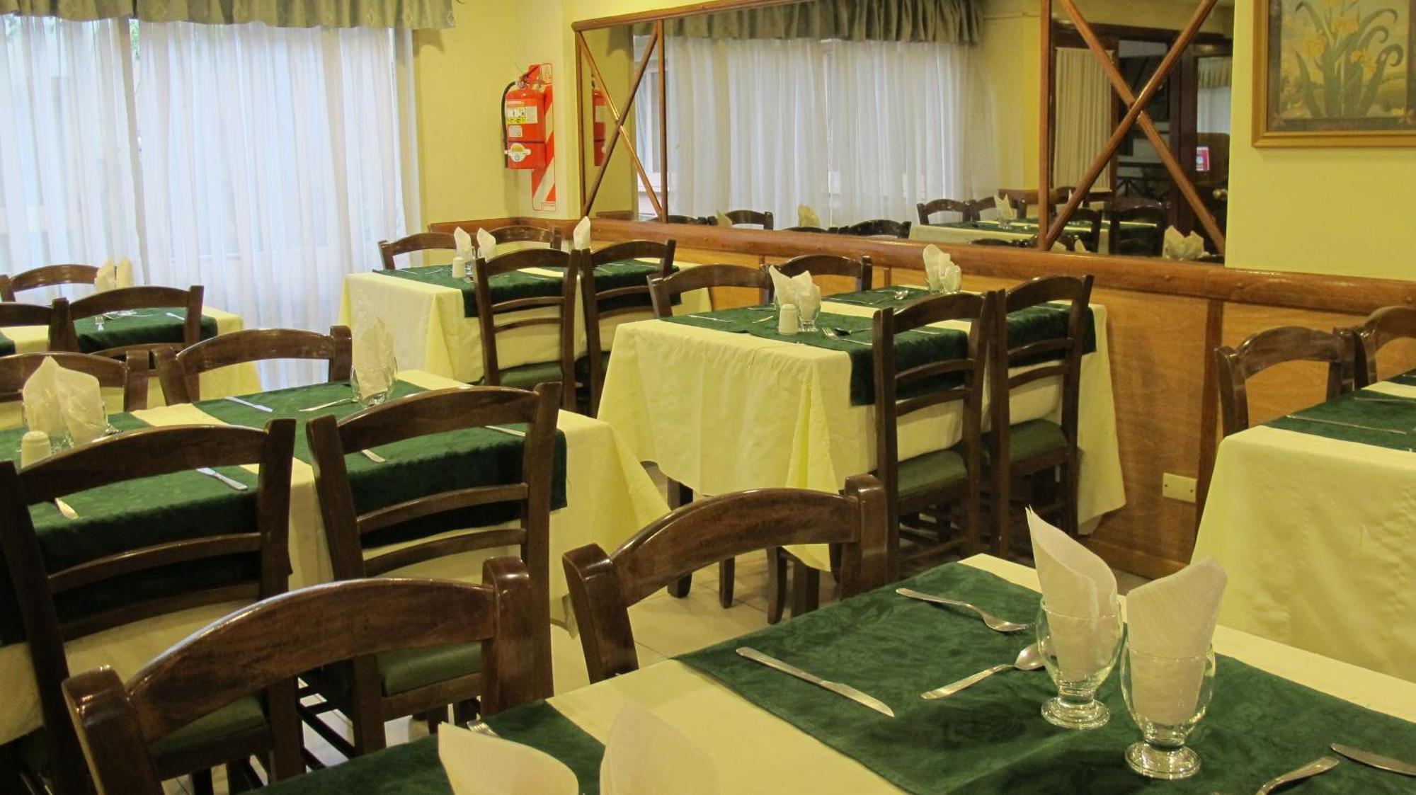 Hotel Internacional San Carlos de Bariloche Dış mekan fotoğraf